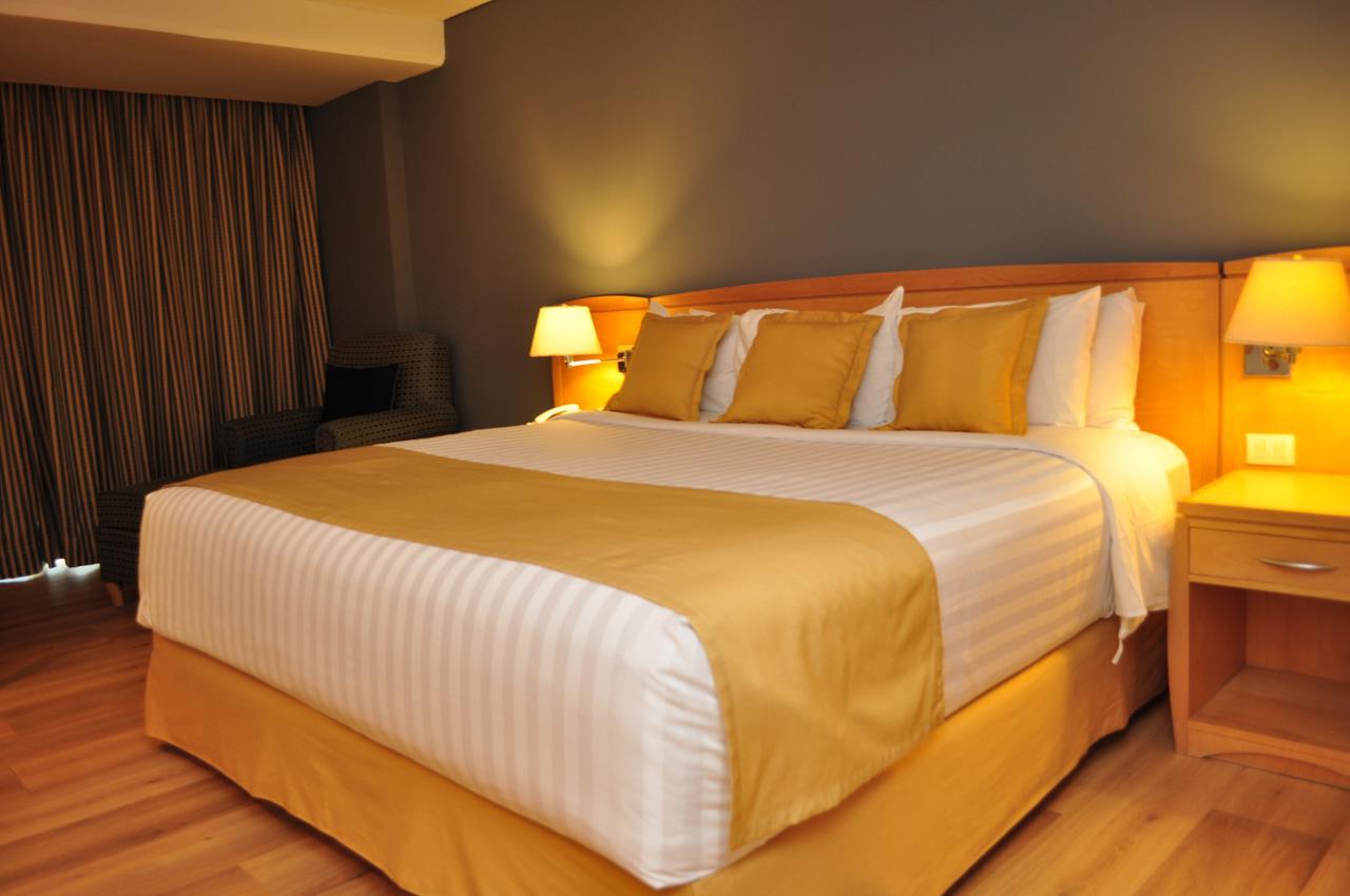 Radisson Paraiso Hotel Cidade do México Exterior foto A bed