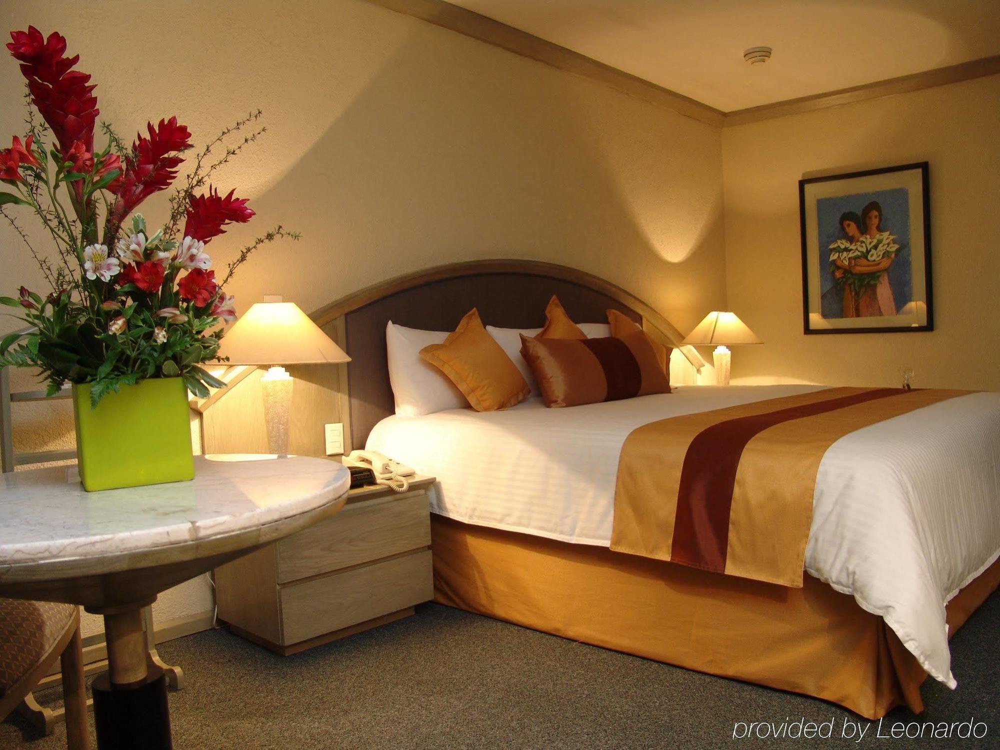 Radisson Paraiso Hotel Cidade do México Quarto foto A bedroom at the hotel